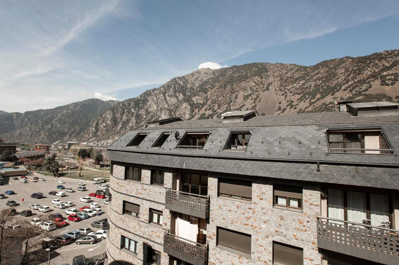 Outdoor Apartaments - Spot Andorra la Vella Bagian luar foto
