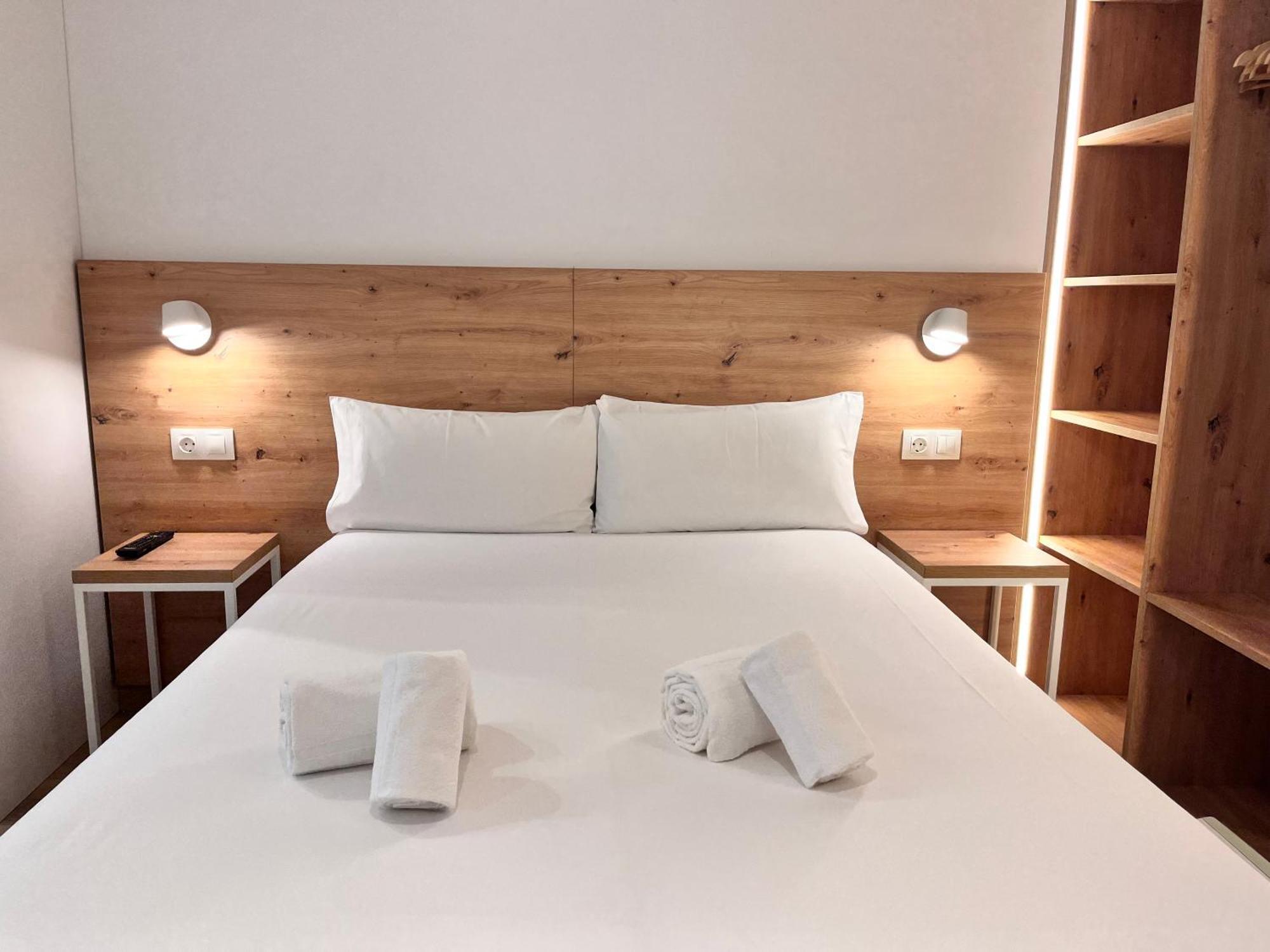 Outdoor Apartaments - Spot Andorra la Vella Bagian luar foto